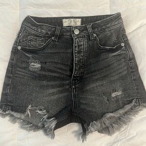 FREE PEOPLE We The Free Crvy Faded Black Distressed Denim Stretchy Shorts 25